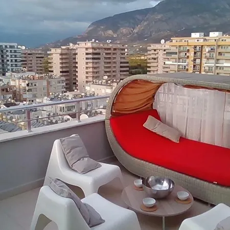 Ikon Apartment